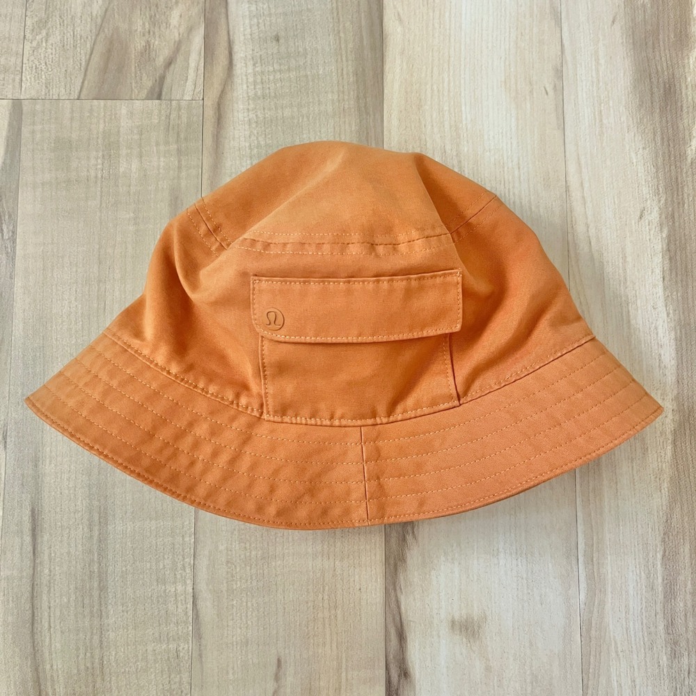 Lululemon Bucket Hat Unisex Size M/L Orange Flap Pocket Outdoor Travel Sporty